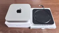 Apple M1 Mac mini 本体 とSatechi スタンドハブ付き