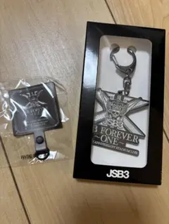 【CECIL様専用】JSB FOREVER〜ONE〜　キーホルダー　三代目