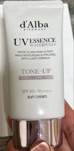 ダルバd'Alba UV ESSENCE WATERFUL 50ml パープル