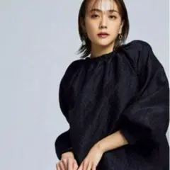【新品タグ付き】Rirandture☆2WAYボリュームブラウス　松井愛莉コラボのサムネイル