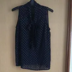 GU ジーユー シフォン袖なしトップス