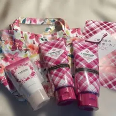 LABOMO SCALP AROMA カラートリートメントダークブラウン✖️2 +のサムネイル