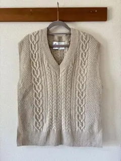 green label relaxing ニットベスト