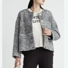 ノーカラーAラインツイードジャケット