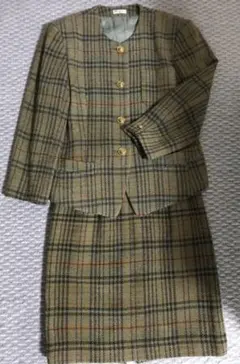 フォーマル・スカートスーツ