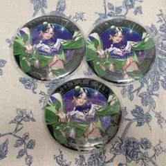 カリスマ 2周年 本橋依央利 缶バッジ カリスマワールド 缶バッジ 本橋依央利