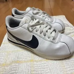 ナイキ　コルテッツ　白　紺　ウィメンズ　23.5cm