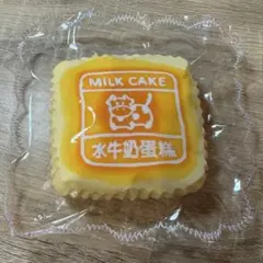 スクイーズ　牛ケーキ　Mサイズ