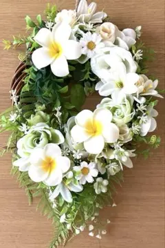 プルメリアの造花リース ホワイトのサムネイル