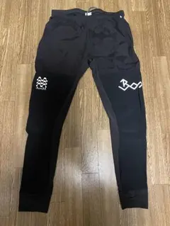 BomBR 黒モーションボンレギンス 美品