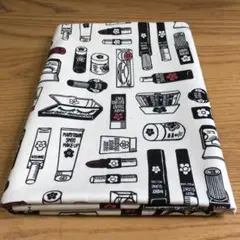 コスメ　オフホワイト　オックス　生地　MARY QUANT