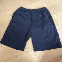 ユニクロ×セオリー　ダークブルー ハーフパンツ ファスナー付き