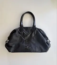Yves Saint Laurent EASY Leather Hand Bag