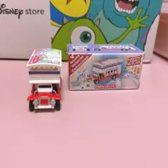 ディズニー　ベイマックス　トミカ