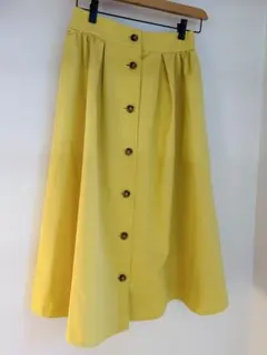 『値下げ』Demi-Luxe BEAMS 膝下スカート　黄色size34のサムネイル
