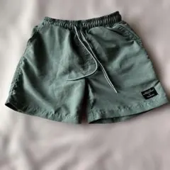 オリーブグリーン サーフパンツ、水着