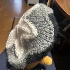 毛糸あみベレー帽　黒白グレー　未使用