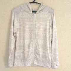 フード付き　ラッシュガード ベージュ系　幾何学模様　子供用水着