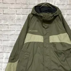 コロンビア　マウンテンパーカー　カーキL ロゴ刺繍アウトドア0106