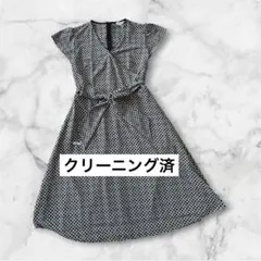 FREDY フレディ 幾何学模様 Vネック 半袖ワンピース 黒白のサムネイル