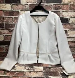 送料無料！サンプル限定価格！【ｋｒｏｎｅ】若干ラメ入りジャケット