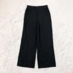 GU ジーユー　カットソーストレートパンツ　ストレッチ　薄手　ウエストゴム　黒