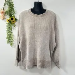 【c2653】✨H&M DIVIDED ニット　セーター　ベージュ　長袖