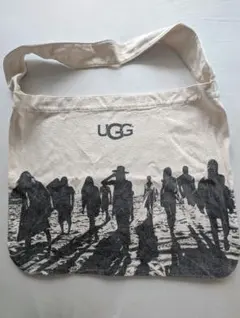 UGG ショルダートートバッグ　トートバッグ　ノベルティのサムネイル