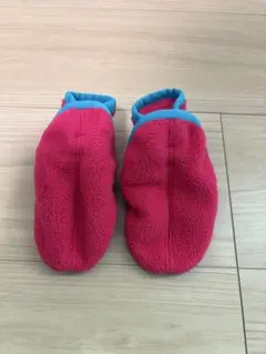 Patagonia ピンク ベビーシューズ