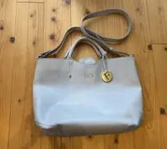 FURLAグレートートバッグ ショルダーストラップ付き