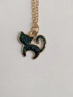 ネックレス　黒猫