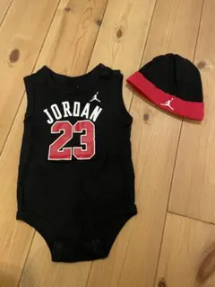 JORDAN ロンパース　帽子付き