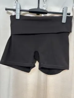 ブラウン　ハイウエスト ショートスパッツ