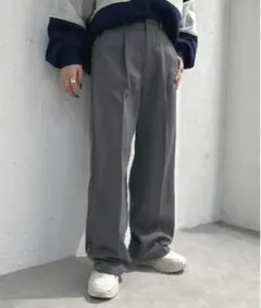 センタープレスパンツ