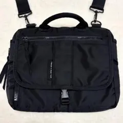 Item thumbnail for item b0f9048f-a6c5-4c7d-984b-8f4956901958