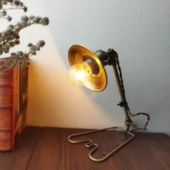 Item thumbnail for item 59b4179c-f037-4b62-81a7-441821793023