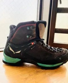 Item thumbnail for item 07ccc58b-faca-4487-b5d3-62b79a4cd565