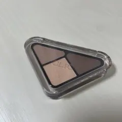 CLIO エッセンシャル シャドウ タップ　ブラウン　ベージュ　アイシャドウのサムネイル