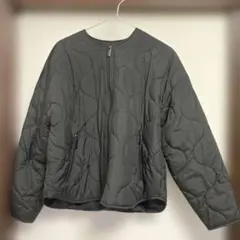 ZARA 黒キルティングジャケット