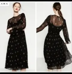 ZARA シアープリーツ加工花柄長袖ワンピース　ブラック