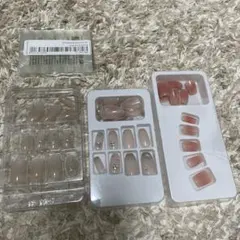 SHEINネイルチップ　ワンホン韓国　シールやすり付き