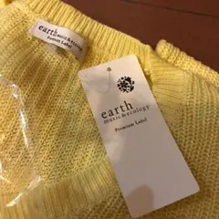 推し色　新品タグ付earth music&ecology ♡イエローニット♡黄色