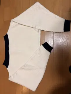 GYDA ホワイト 長袖ニットセーター