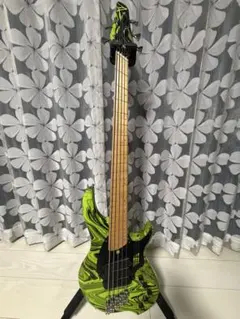 Item thumbnail for item 0df16346-c8f6-47e9-9b15-ccbfae3f88b3