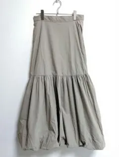 スピックアンドスパン　バルーンティアードスカート　ベージュ