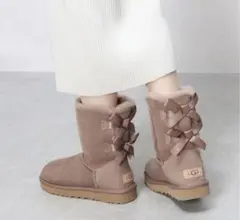 アグUGG 1016225 ベイリーボウII アンテロープ25