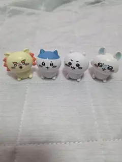 ちいかわ フィギュア ハチワレ モモンガ シーサーのサムネイル