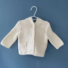 ニット✨babyGAP クリーム色 ニットカーディガン くま耳フード付き