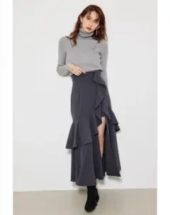 極美品✨リエンダ　フリルスリットハイウエストスコートショートパンツ　グレー　M