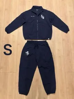 Item thumbnail for item ba990476-d826-43e2-b919-63255ee9d64c